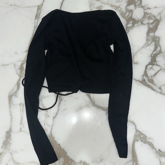 Zara women’s Black Long Sleeve Ruched Top size small - Picture 7 of 8